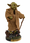 12 Star Wars Hollywood Yoda Nutcracker